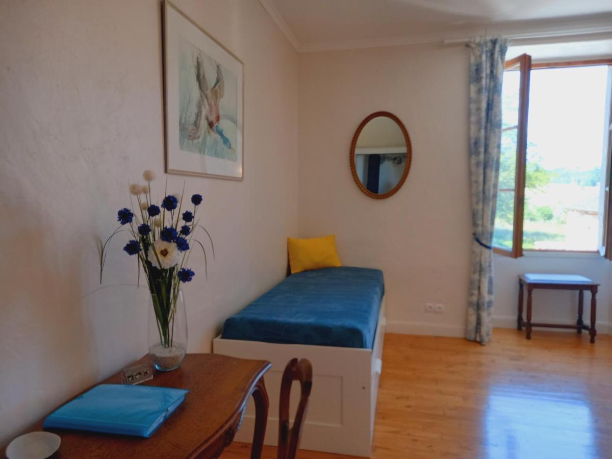 Fossemagne Au Pays De Jacquou : Chambre D'Hotes Et Table D'Hotes מראה חיצוני תמונה