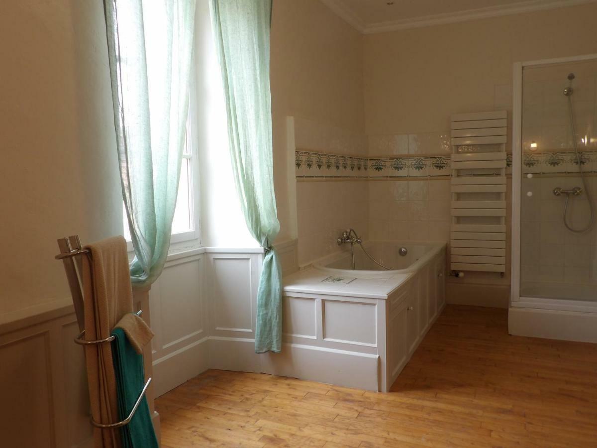Fossemagne Au Pays De Jacquou : Chambre D'Hotes Et Table D'Hotes מראה חיצוני תמונה